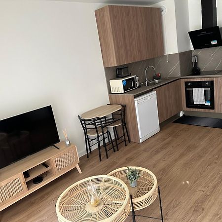 Appartement 2 Pieces Neuf Avec Sont Jardin Prive Franconville  Dış mekan fotoğraf